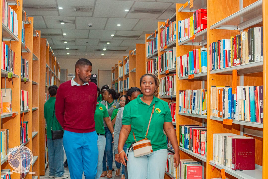 BIBLIOTECA DA UCAN PROMOVE 5.ª EDIÇÃO DO OPEN DAY PARA ORIENTAÇÃO ACADÉMICA E VOCACIONAL